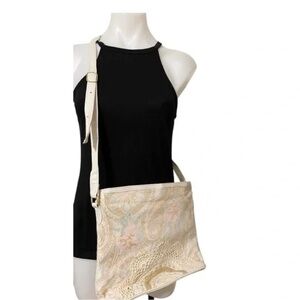 Vintage  Tapestry Floral Purse